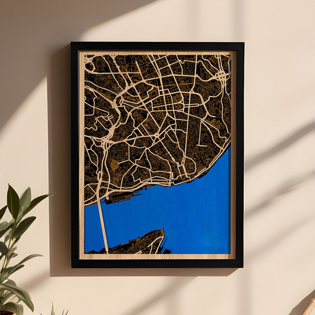 Lissabon Stadtplan aus Holz – Persönliche Gravur Geschenk