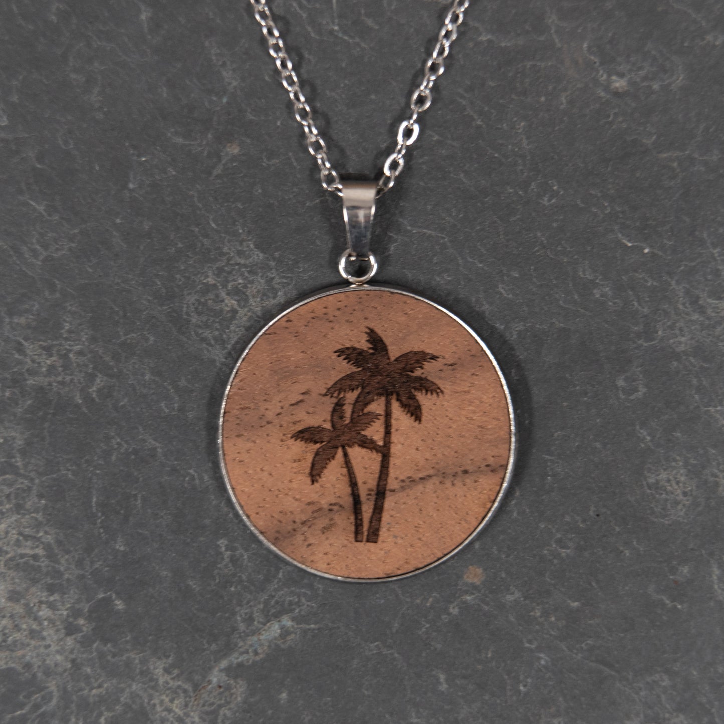 Palms – Halskette aus Holz – Nussbaum