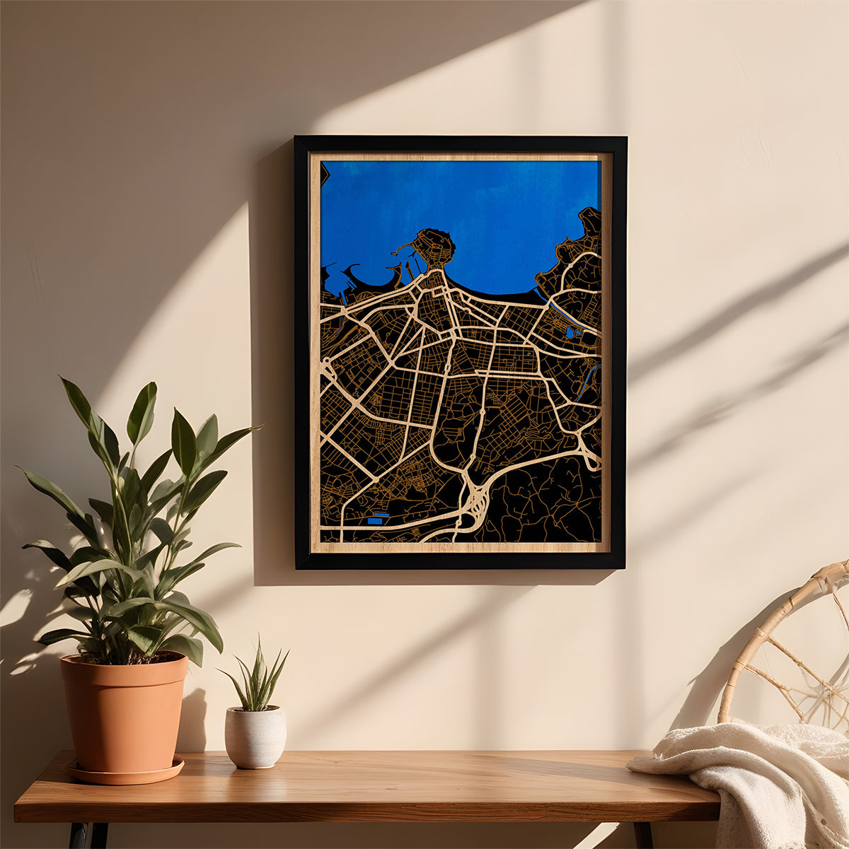 Gijon Map aus Holz – Stadtplan Geschenk