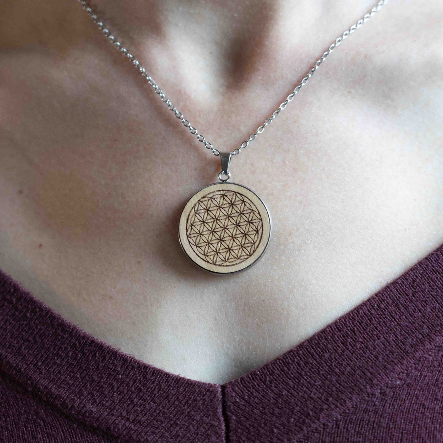 Blume des Lebens – Halskette aus Holz