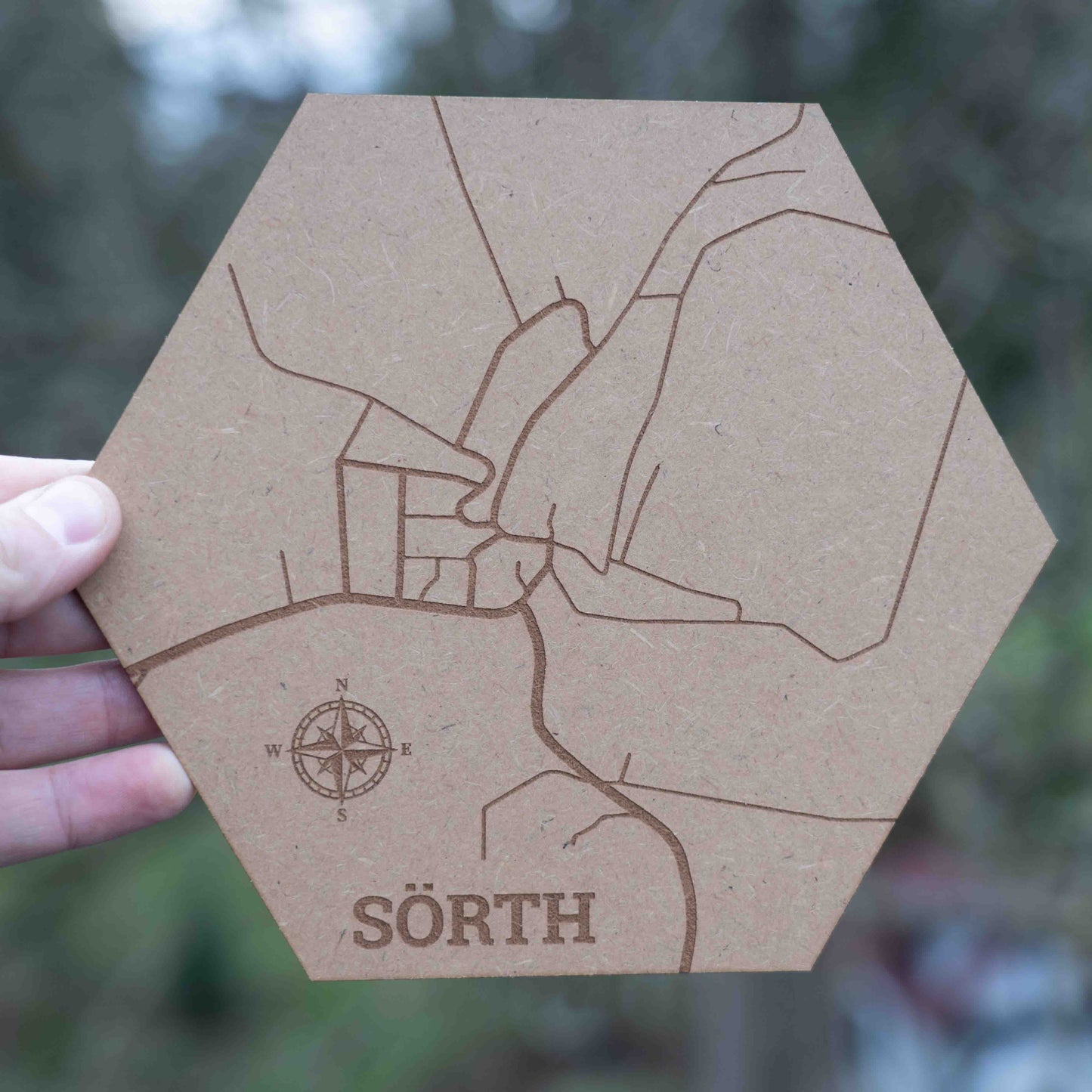Hexa - Personalisierter Stadtplan aus Holz