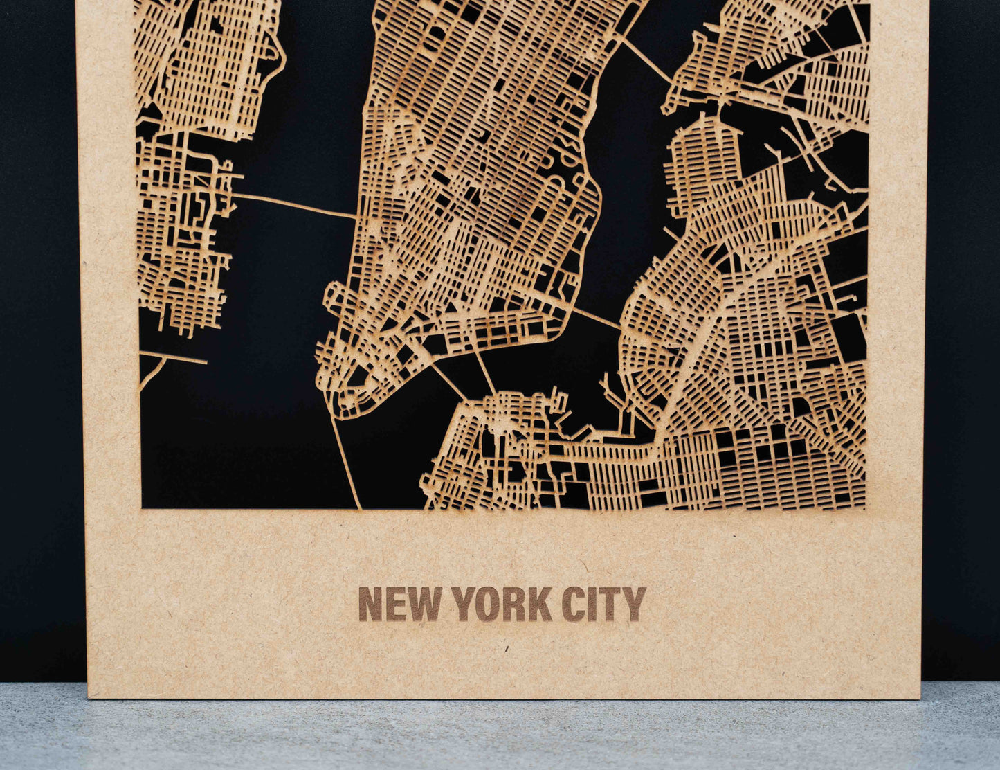 Individueller Stadtplan aus Holz – 29×41 cm – Wunschstadt als präziser Lasercut