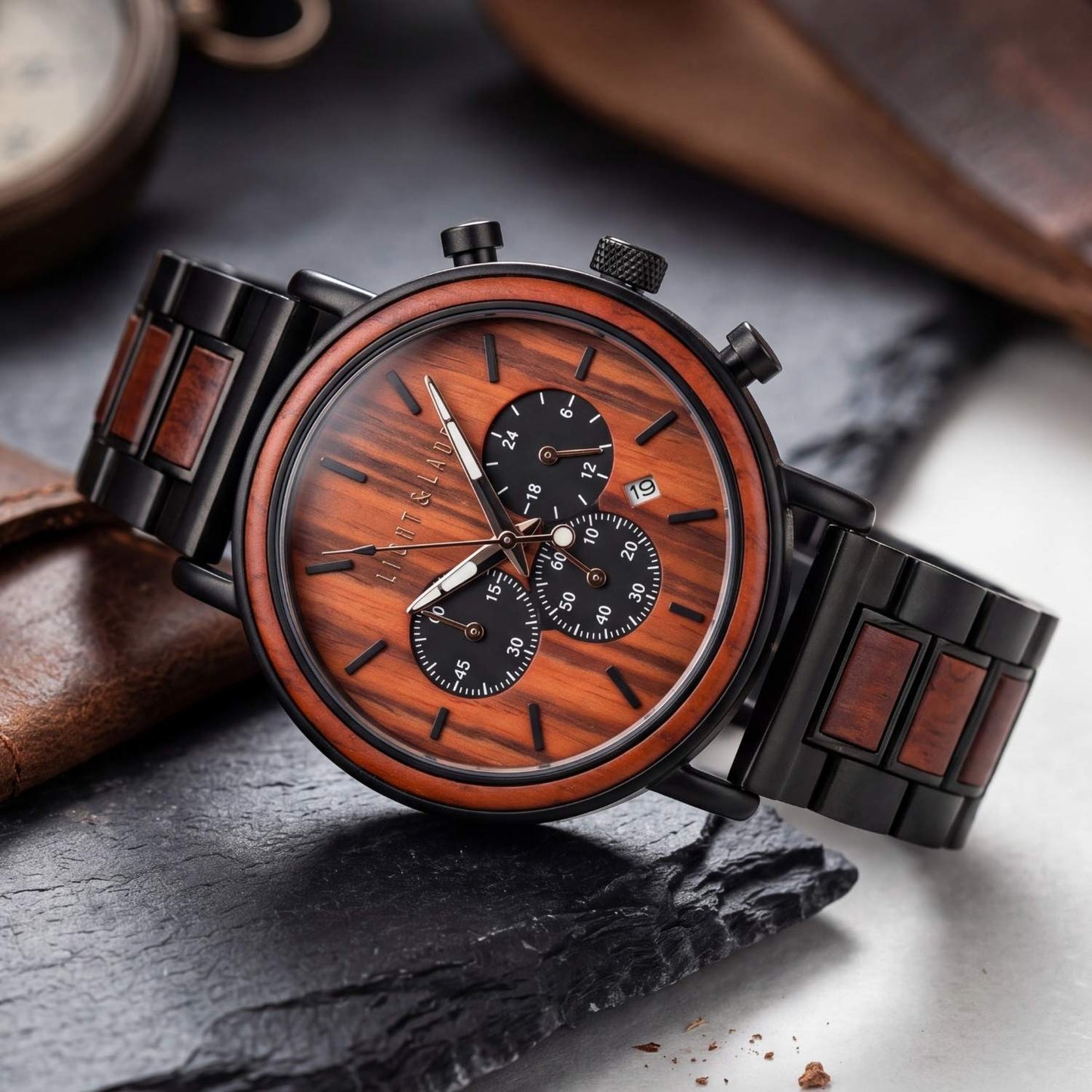 Schwerin Chronograph Holzuhr