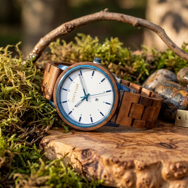 San Sebastian Holzuhr