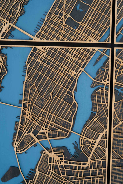 New York City Holz-Stadtplan – 4-teiliges 3D Wandbild (Gesamtgröße 58 × 82 cm)